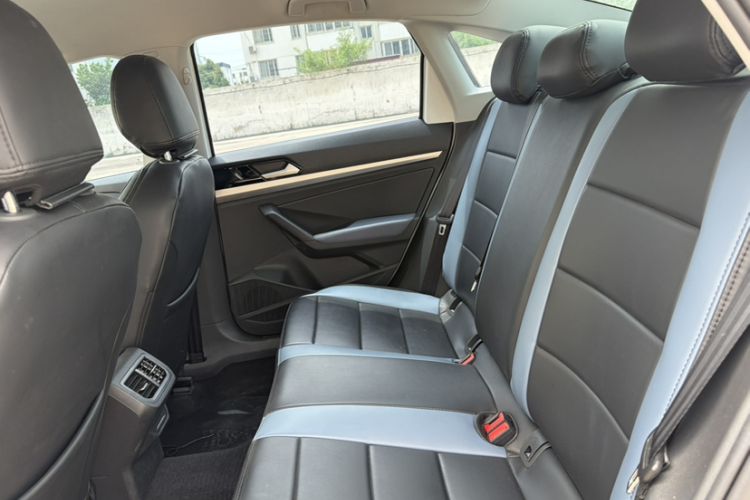 Used Volkswagen Lavida 2024 1.5L Automatic DeYi Edition Interior 6