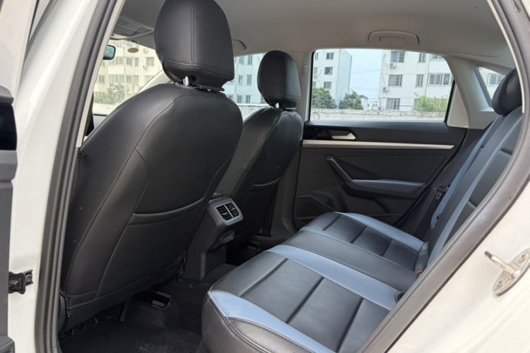 Used Volkswagen Lavida 2024 1.5L Automatic DeYi Edition Interior 7