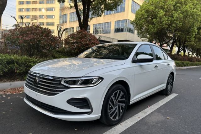 Ojetý Volkswagen Lavida 2024 1.5L Automatic 5 Million Edition