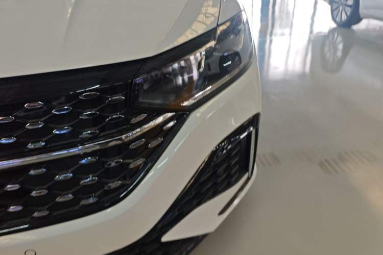 Used Volkswagen Lavida 2024 300TSI DSG Starry Sky Leading Edition Left Front Headlight