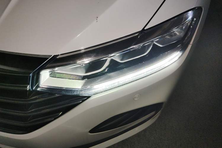 Used Volkswagen Lavida 2024 1.5L Automatic DeYi Edition Left Front Headlight