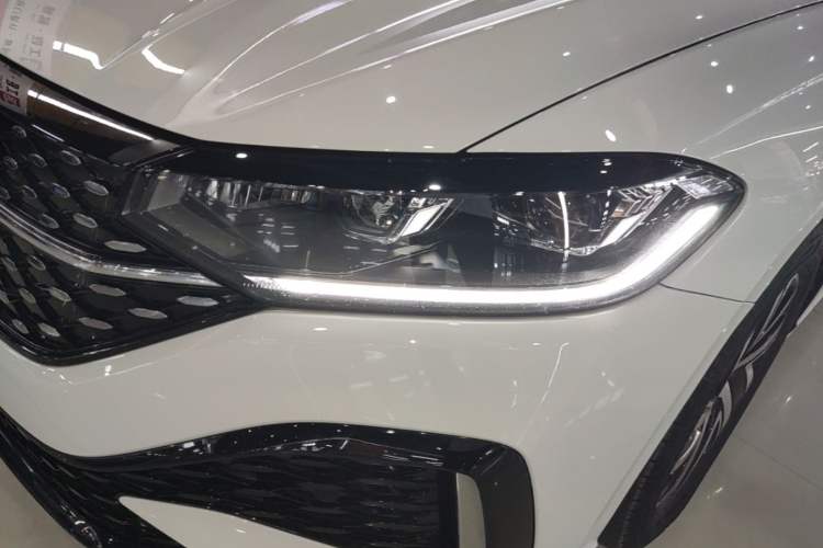 Used Volkswagen Lavida 2024 300TSI DSG Starry Sky Leading Edition Left Front Headlight