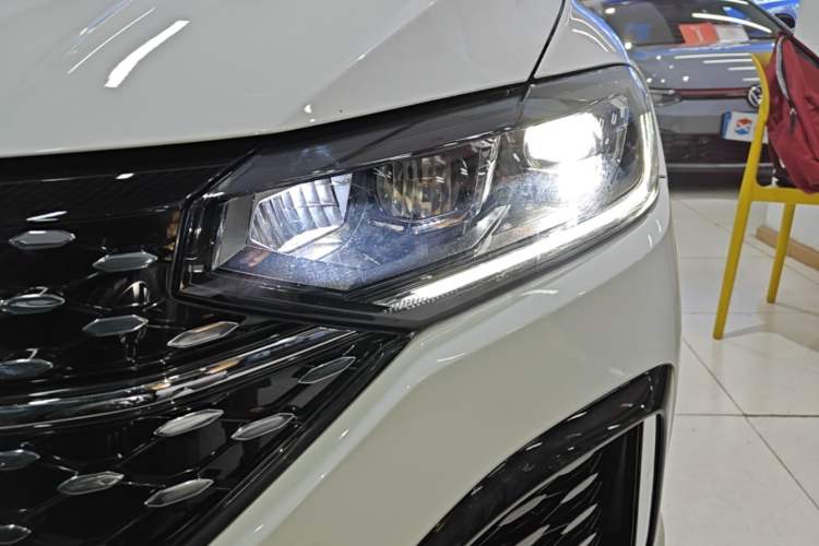 Used Volkswagen Lavida 2024 300TSI DSG Starry Sky Deluxe Edition Left Front Headlight