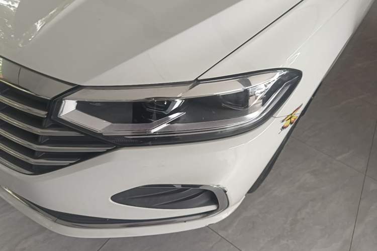 Used Volkswagen Lavida 2024 300TSI DSG Full-Comfort Edition Left Front Headlight