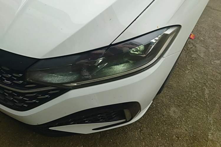 Used Volkswagen Lavida 2024 1.5L Automatic Starry Sky 5 Million Edition Left Front Headlight