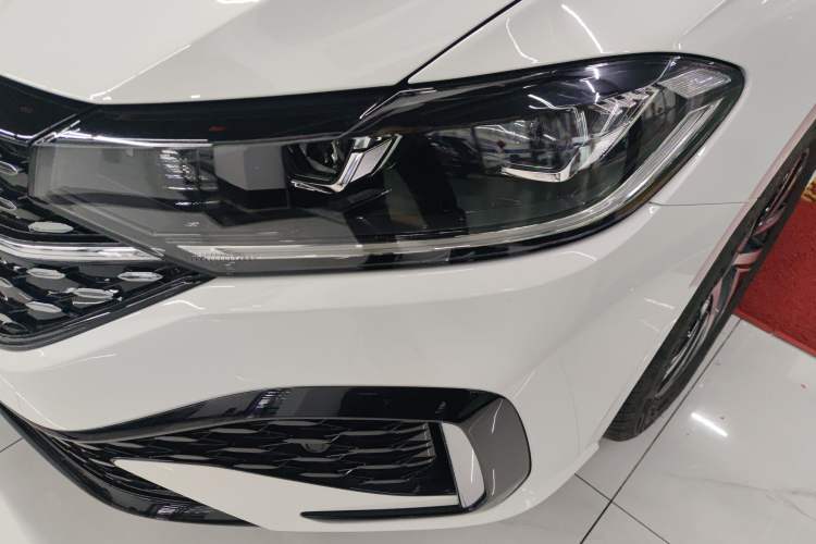 Used Volkswagen Lavida 2024 300TSI DSG Starry Sky Leading Edition Left Front Headlight
