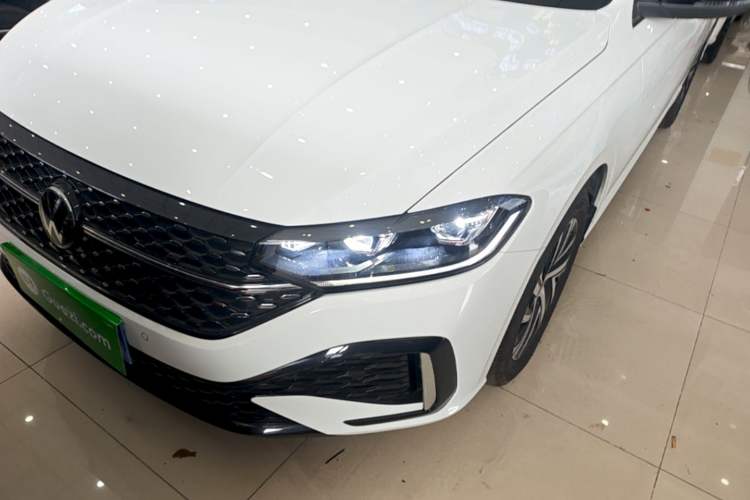 Used Volkswagen Lavida 2024 300TSI DSG Starry Sky Leading Edition Left Front Headlight