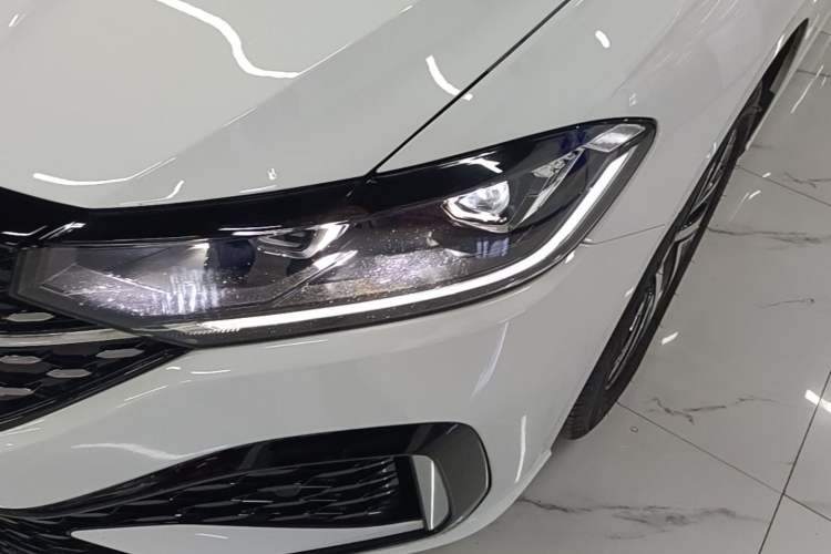Used Volkswagen Lavida 2024 300TSI DSG Starry Sky Leading Edition Left Front Headlight