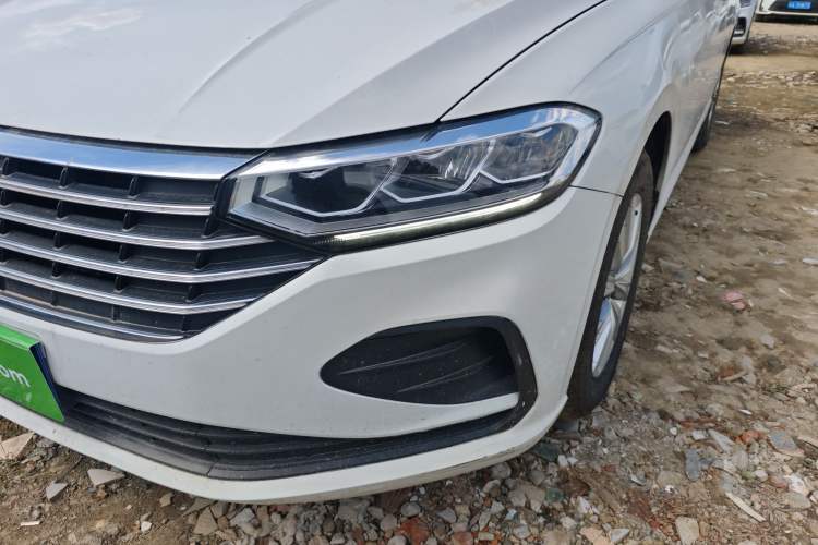 Used Volkswagen Lavida 2024 1.5L Automatic DeYi Edition Left Front Headlight