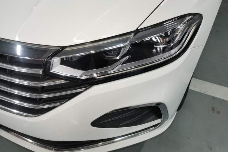 Used Volkswagen Lavida 2024 300TSI DSG Full-Comfort Edition Left Front Headlight