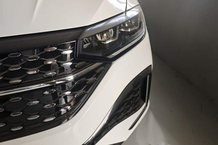 Used Volkswagen Lavida 2024 300TSI DSG Starry Sky Leading Edition Left Front Headlight