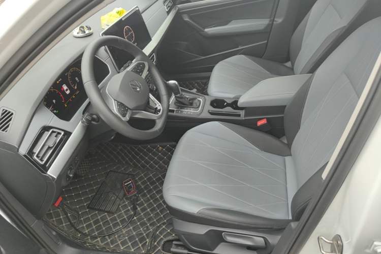 Used Volkswagen Lavida 2024 1.5L Automatic 5 Million Edition Left Front Seat