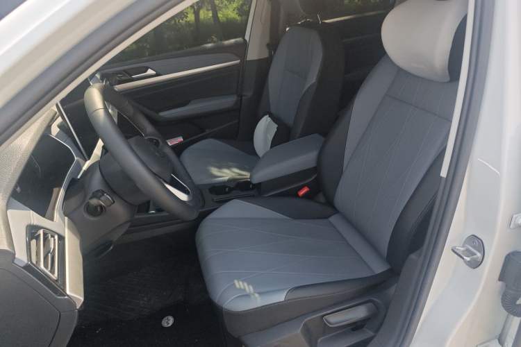 Used Volkswagen Lavida 2024 1.5L Automatic Starry Sky 5 Million Edition Left Front Seat