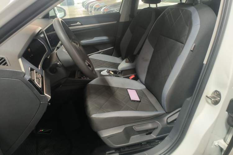 Used Volkswagen Lavida 2024 1.5L Automatic DeYi Edition Left Front Seat