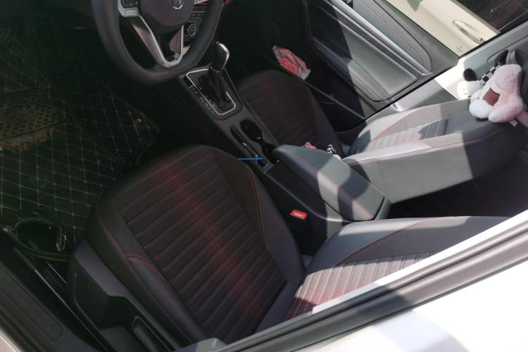 Used Volkswagen Lavida 2024 300TSI DSG Starry Sky Deluxe Edition Left Front Seat