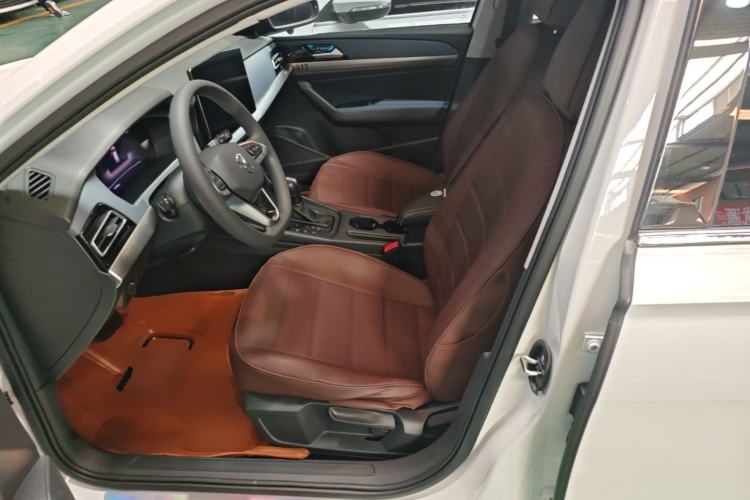 Used Volkswagen Lavida 2024 1.5L Automatic DeYi Edition Left Front Seat