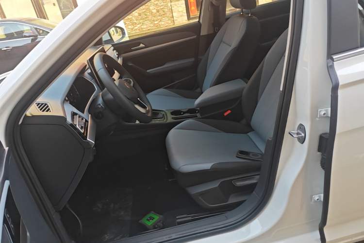 Used Volkswagen Lavida 2024 1.5L Automatic Starry Sky 5 Million Edition Left Front Seat