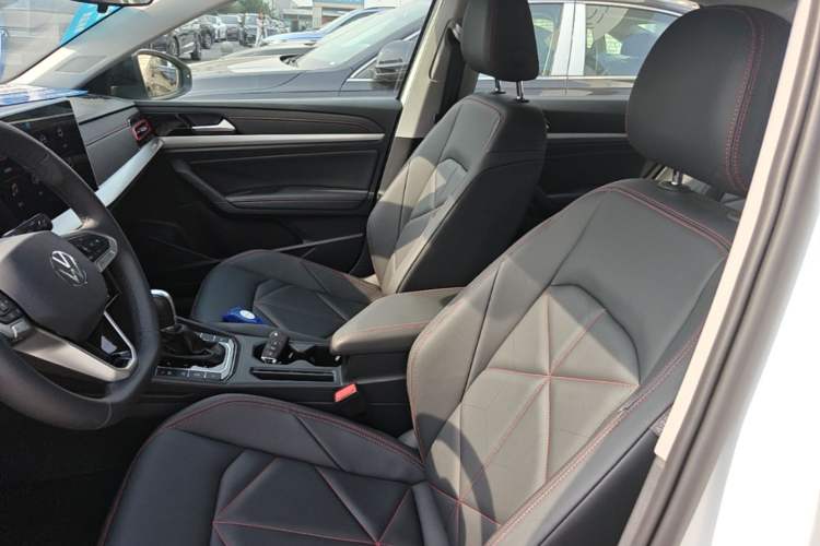 Used Volkswagen Lavida 2024 300TSI DSG Starry Sky Leading Edition Left Front Seat