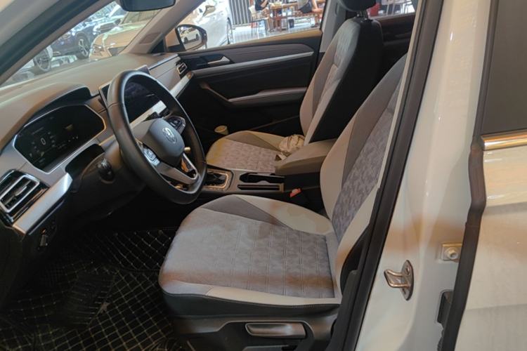 Used Volkswagen Lavida 2024 300TSI DSG Full-Comfort Edition Left Front Seat