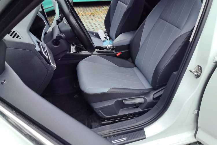 Used Volkswagen Lavida 2024 1.5L Automatic Starry Sky 5 Million Edition Left Front Seat