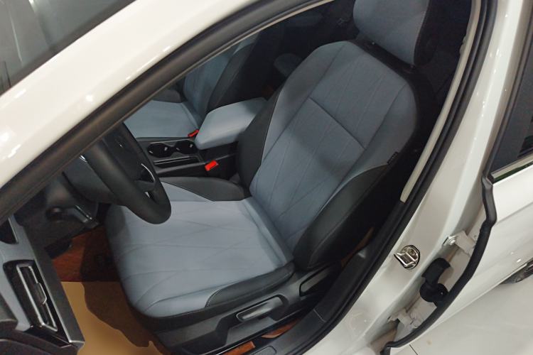 Used Volkswagen Lavida 2024 1.5L Automatic 5 Million Edition Left Front Seat