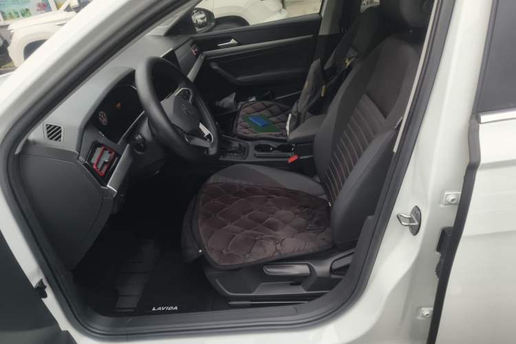 Used Volkswagen Lavida 2024 300TSI DSG Starry Sky Deluxe Edition Left Front Seat