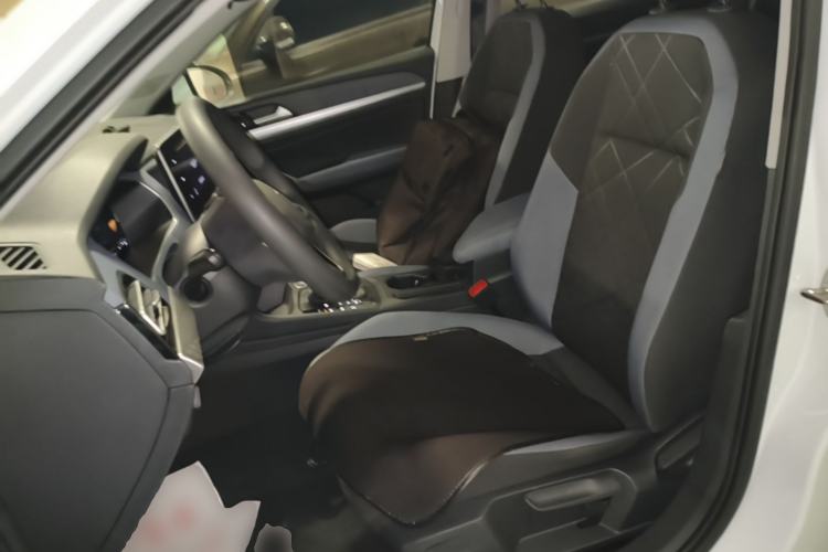 Used Volkswagen Lavida 2024 1.5L Automatic DeYi Edition Left Front Seat