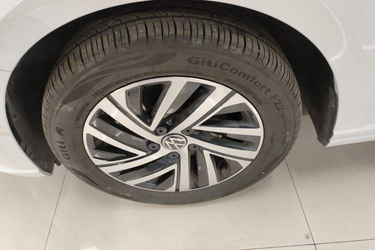 Used Volkswagen Lavida 2024 300TSI DSG Full-Comfort Edition Left Front Wheel Hub