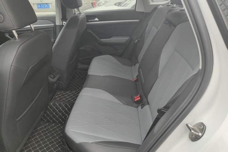 Used Volkswagen Lavida 2024 1.5L Automatic 5 Million Edition Left Rear Seat