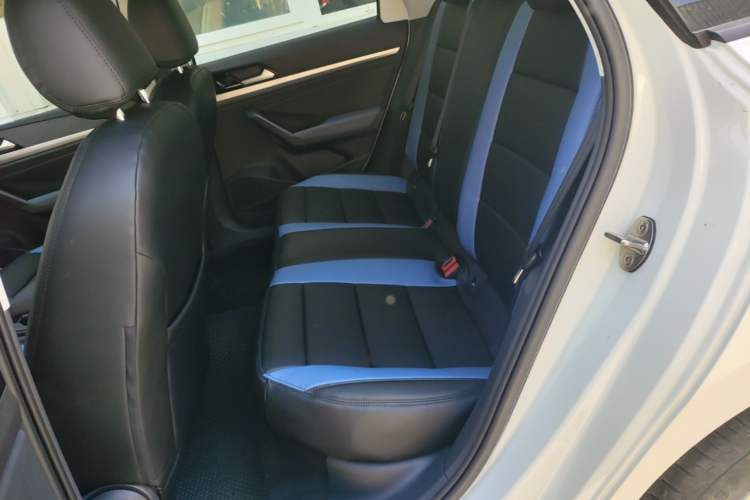 Used Volkswagen Lavida 2024 1.5L Automatic DeYi Edition Left Rear Seat
