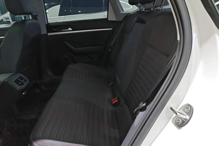 Used Volkswagen Lavida 2024 300TSI DSG Starry Sky Deluxe Edition Left Rear Seat