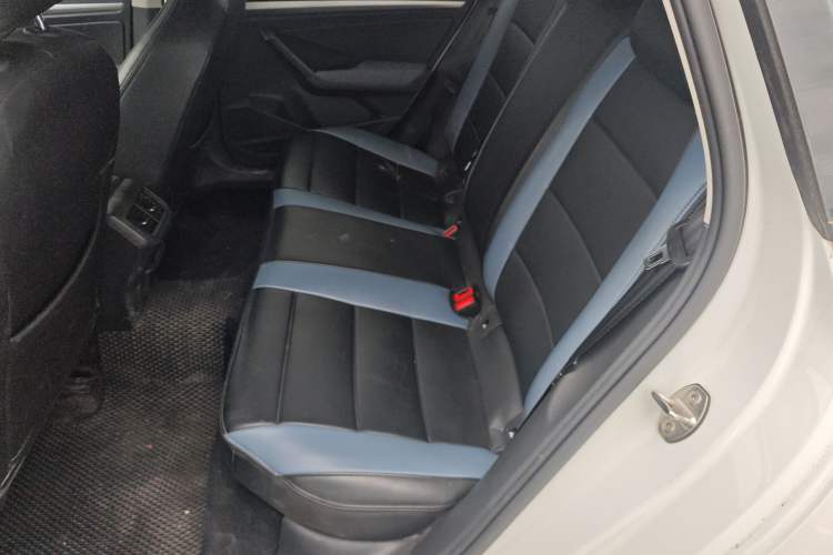 Used Volkswagen Lavida 2024 1.5L Automatic DeYi Edition Left Rear Seat