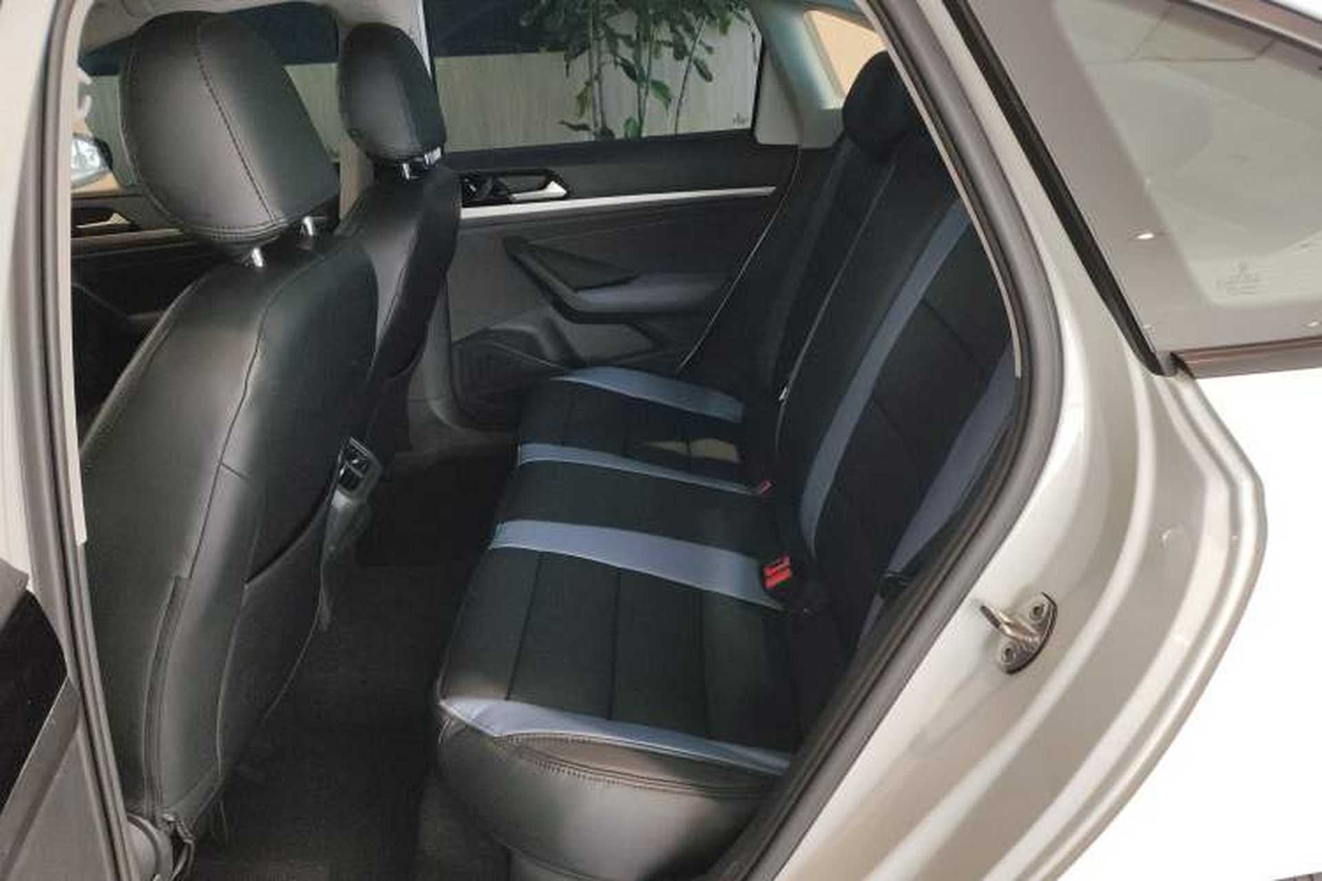 Used Volkswagen Lavida 2024 1.5L Automatic DeYi Edition Left Rear Seat