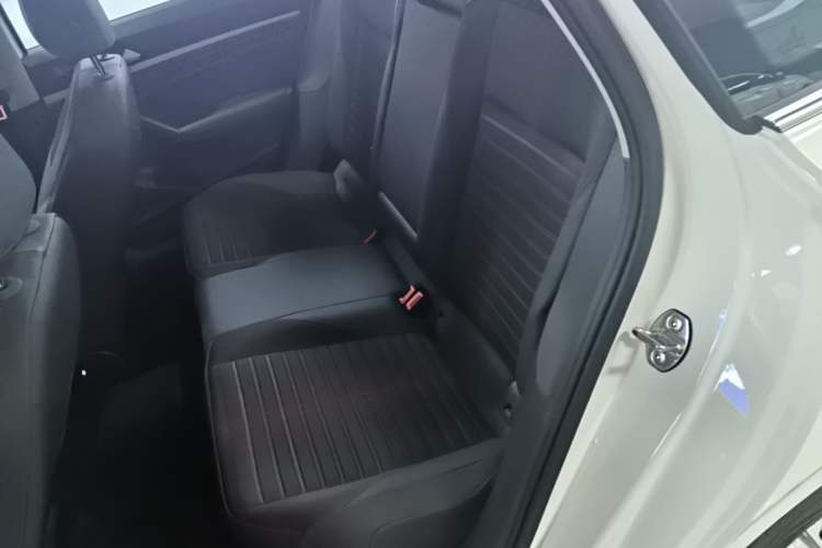Used Volkswagen Lavida 2024 300TSI DSG Starry Sky Deluxe Edition Left Rear Seat