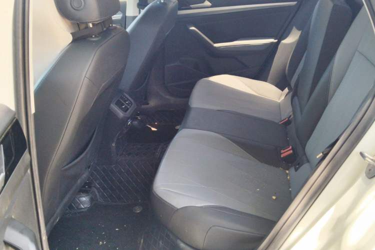 Used Volkswagen Lavida 2024 1.5L Automatic Starry Sky 5 Million Edition Left Rear Seat