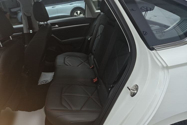 Used Volkswagen Lavida 2024 300TSI DSG Starry Sky Leading Edition Left Rear Seat