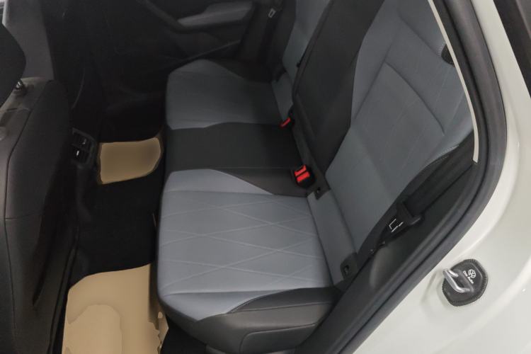 Used Volkswagen Lavida 2024 1.5L Automatic Starry Sky 5 Million Edition Left Rear Seat