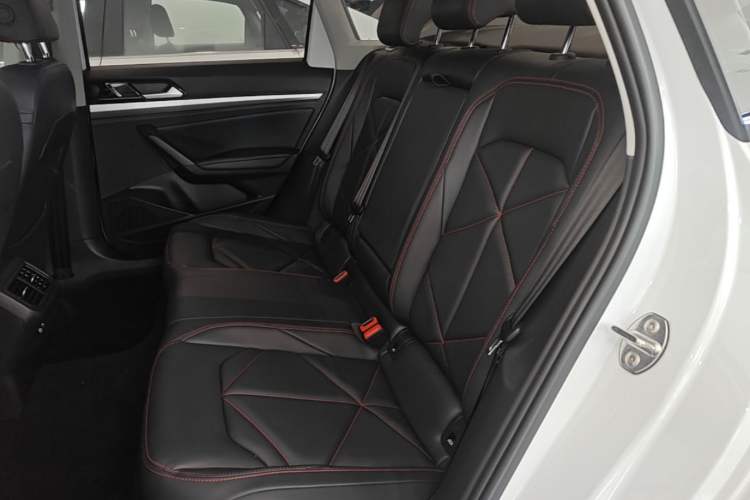 Used Volkswagen Lavida 2024 300TSI DSG Starry Sky Leading Edition Left Rear Seat