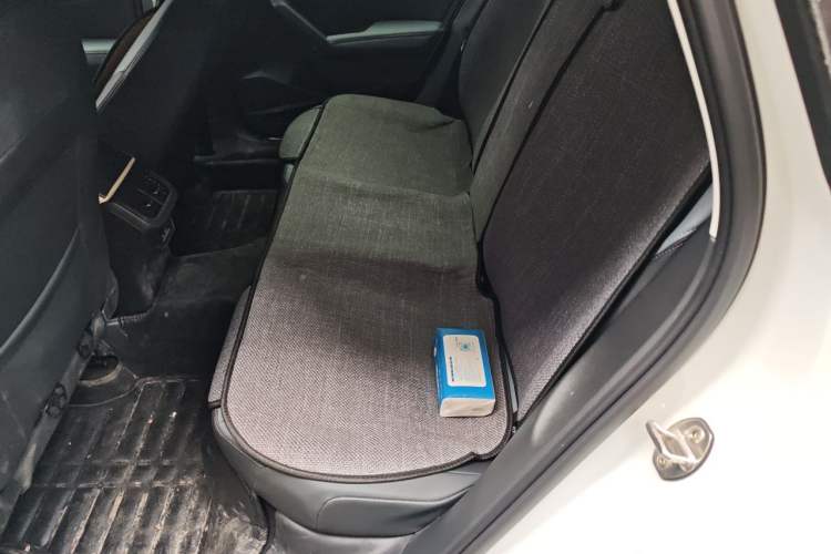 Used Volkswagen Lavida 2024 1.5L Automatic Starry Sky 5 Million Edition Left Rear Seat