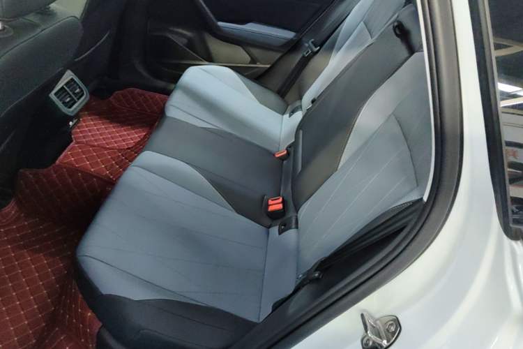 Used Volkswagen Lavida 2024 1.5L Automatic 5 Million Edition Left Rear Seat