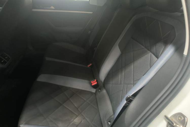 Used Volkswagen Lavida 2024 1.5L Automatic DeYi Edition Left Rear Seat
