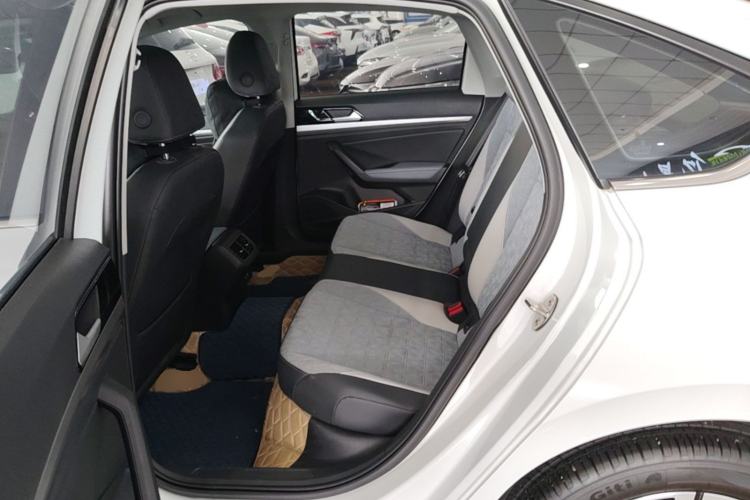 Used Volkswagen Lavida 2024 300TSI DSG Full-Comfort Edition Left Rear Seat