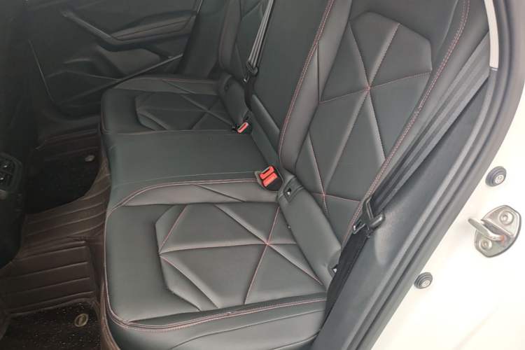 Used Volkswagen Lavida 2024 300TSI DSG Starry Sky Leading Edition Left Rear Seat