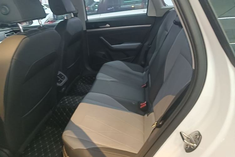 Used Volkswagen Lavida 2024 1.5L Automatic Starry Sky 5 Million Edition Left Rear Seat
