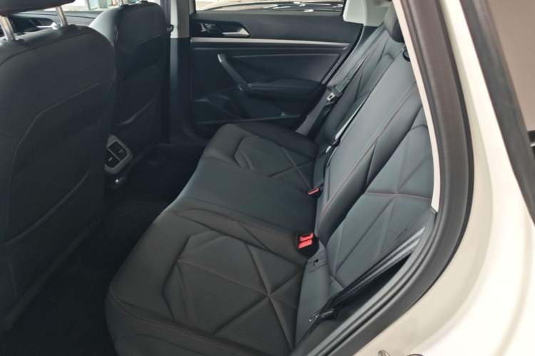 Used Volkswagen Lavida 2024 300TSI DSG Starry Sky Leading Edition Left Rear Seat
