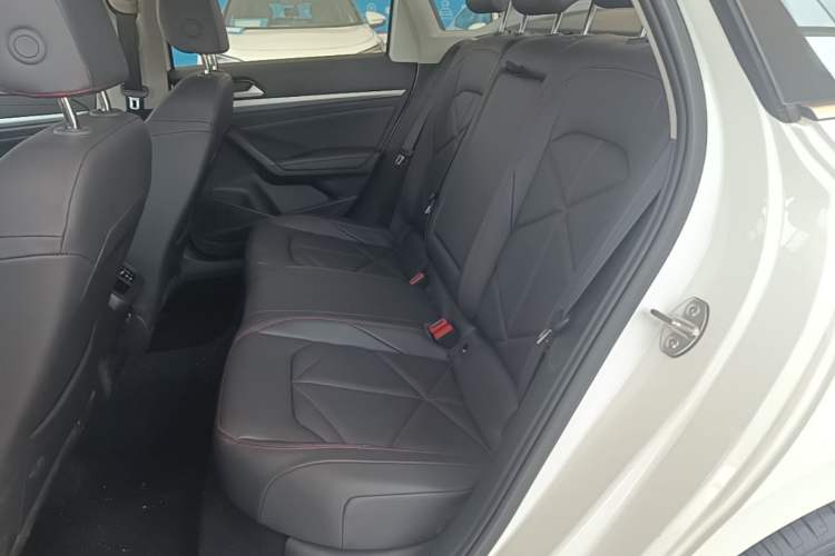 Used Volkswagen Lavida 2024 300TSI DSG Starry Sky Leading Edition Left Rear Seat