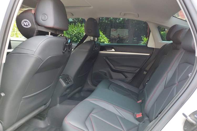 Used Volkswagen Lavida 2024 300TSI DSG Starry Sky Leading Edition Left Rear Seat