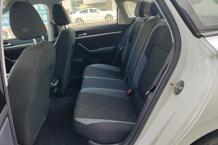 Used Volkswagen Lavida 2024 1.5L Automatic DeYi Edition Left Rear Seat