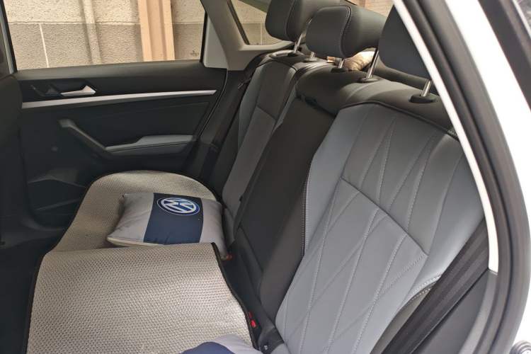 Used Volkswagen Lavida 2024 1.5L Automatic 5 Million Edition Left Rear Seat