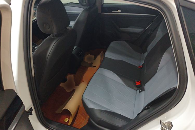 Used Volkswagen Lavida 2024 1.5L Automatic 5 Million Edition Left Rear Seat